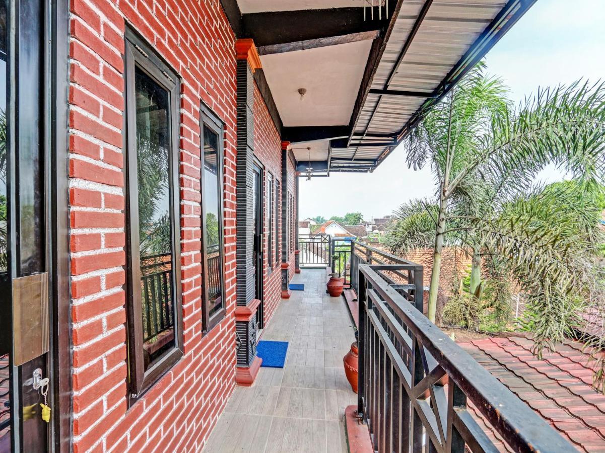 Spot On 91337 Pandu Homestay Klaten Wonogiri Eksteriør billede