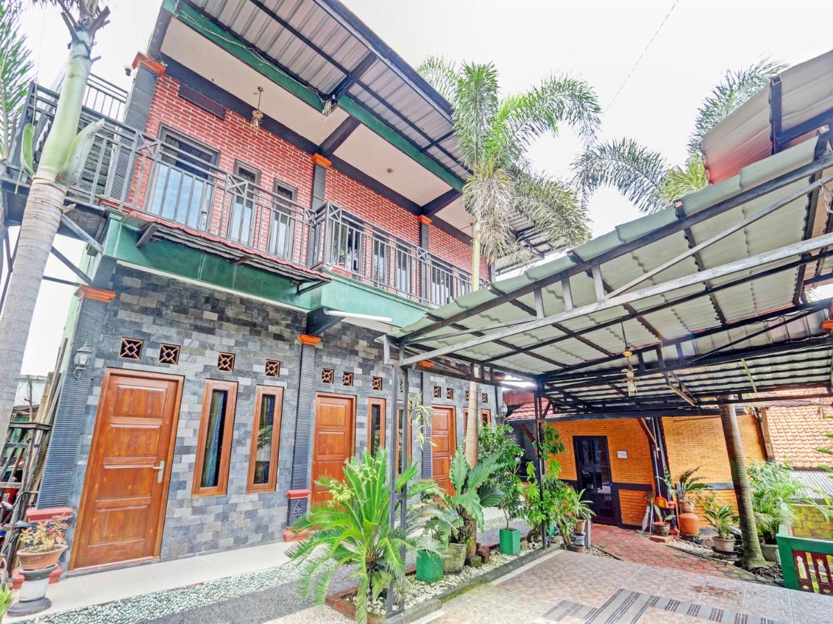 Spot On 91337 Pandu Homestay Klaten Wonogiri Eksteriør billede