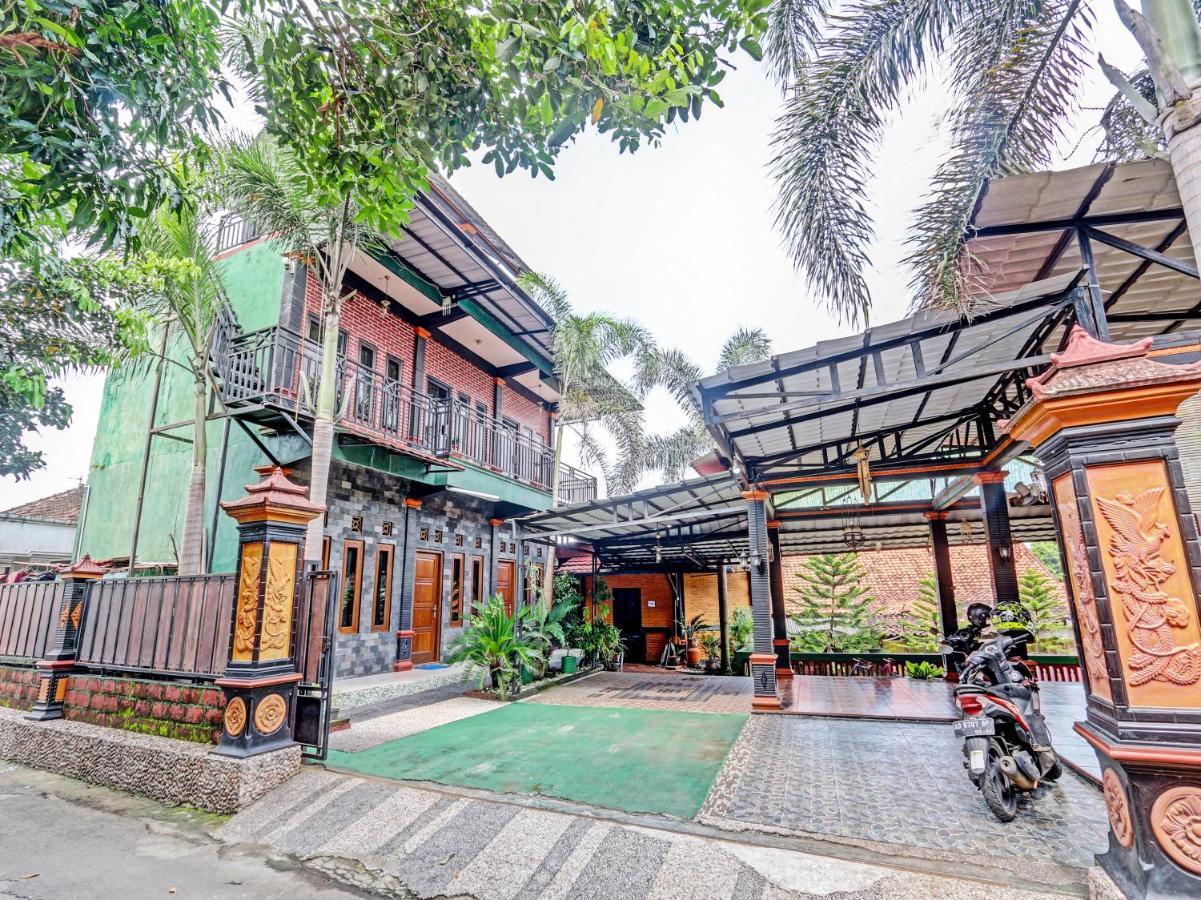 Spot On 91337 Pandu Homestay Klaten Wonogiri Eksteriør billede