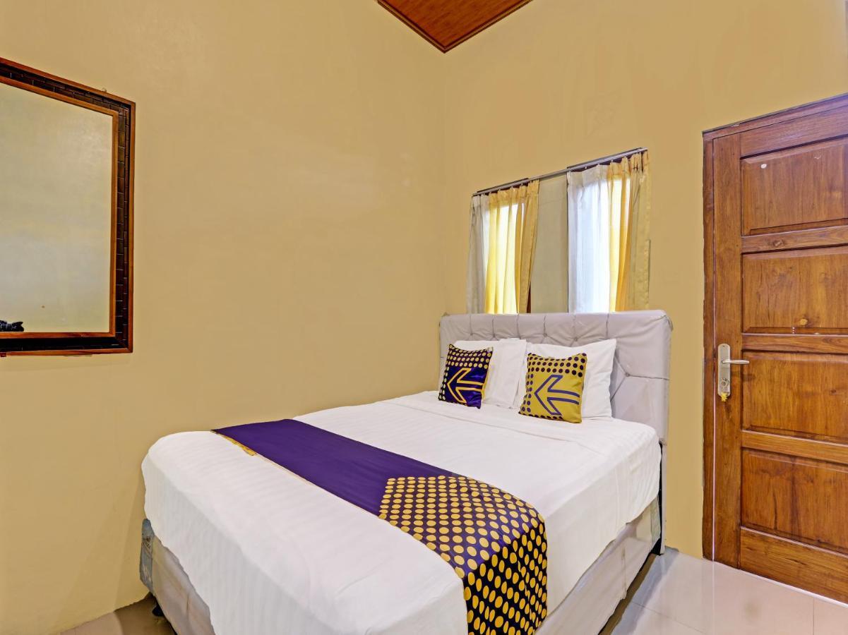 Spot On 91337 Pandu Homestay Klaten Wonogiri Eksteriør billede
